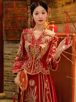 נשים פיניקס רקמה Cheongsam הסינית סגנון ריינסטון שמלת החתונה נישואין החליפה הכלה טוסט בגדים